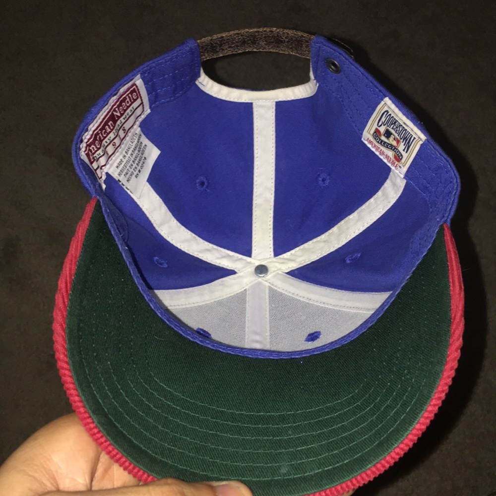 Cubs hat - Picture 3 of 3